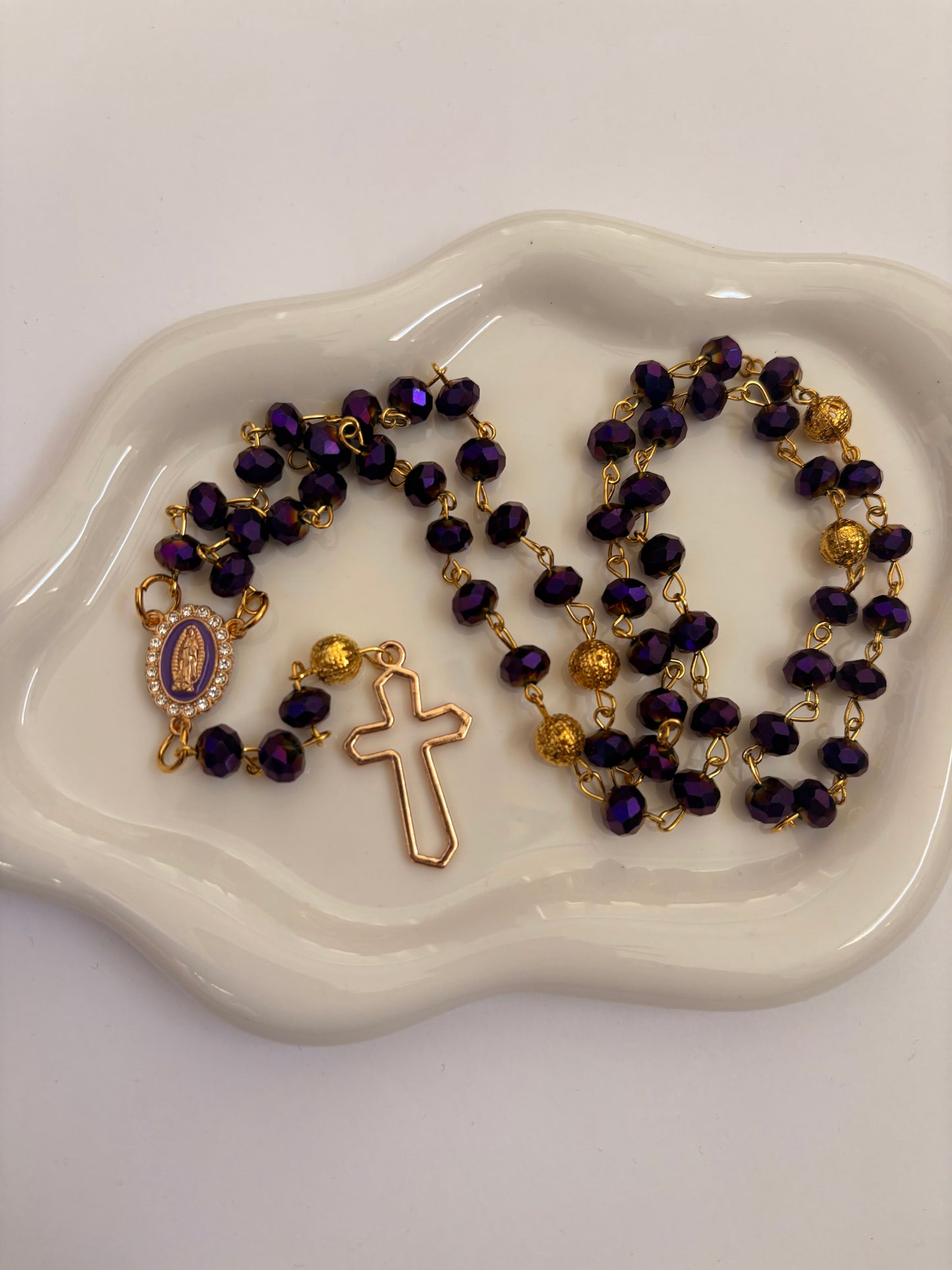 Corazón de Bonita "Violeta de Fe" Rosary